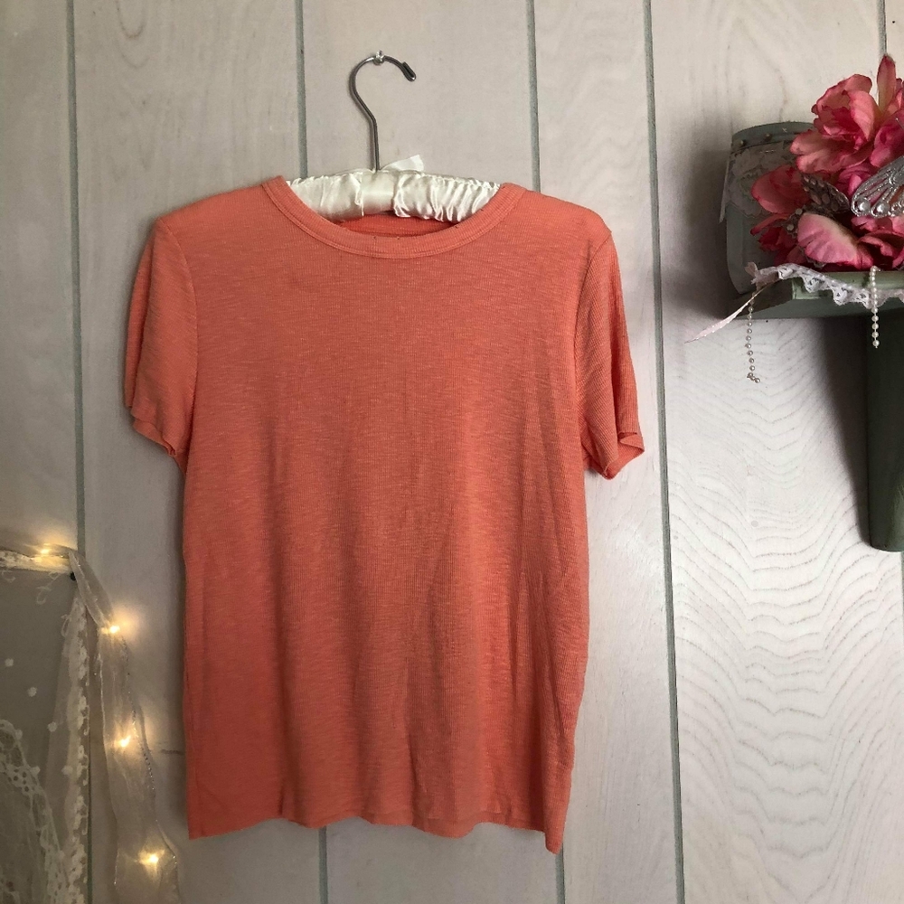 Aerie top